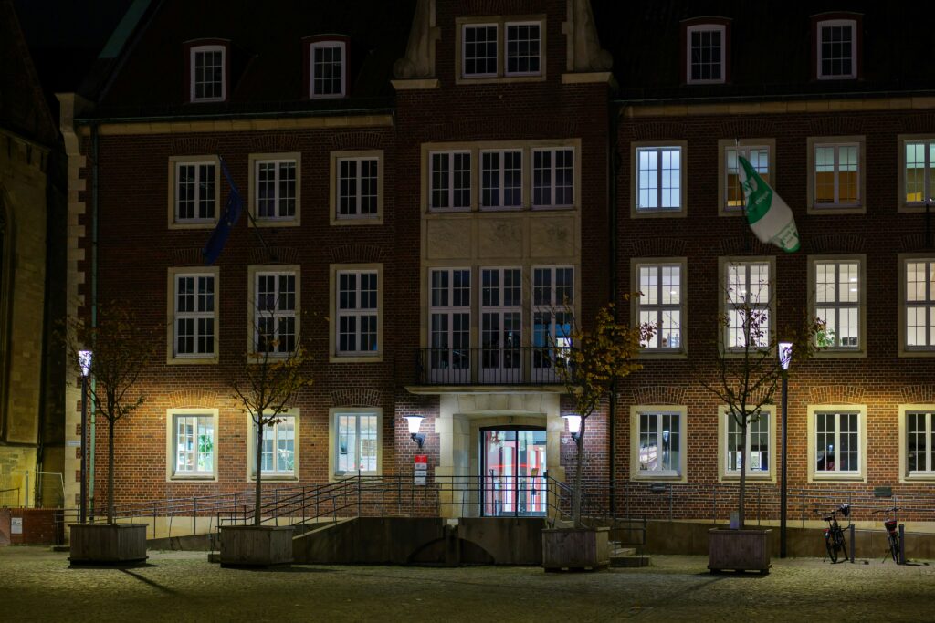 edificios iluminados